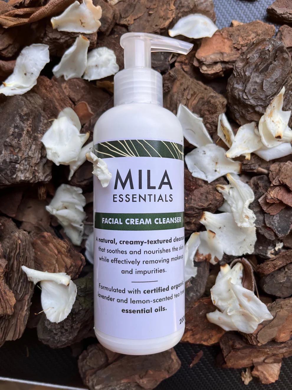 Mila Essentials - Cream Cleanser - Image 3